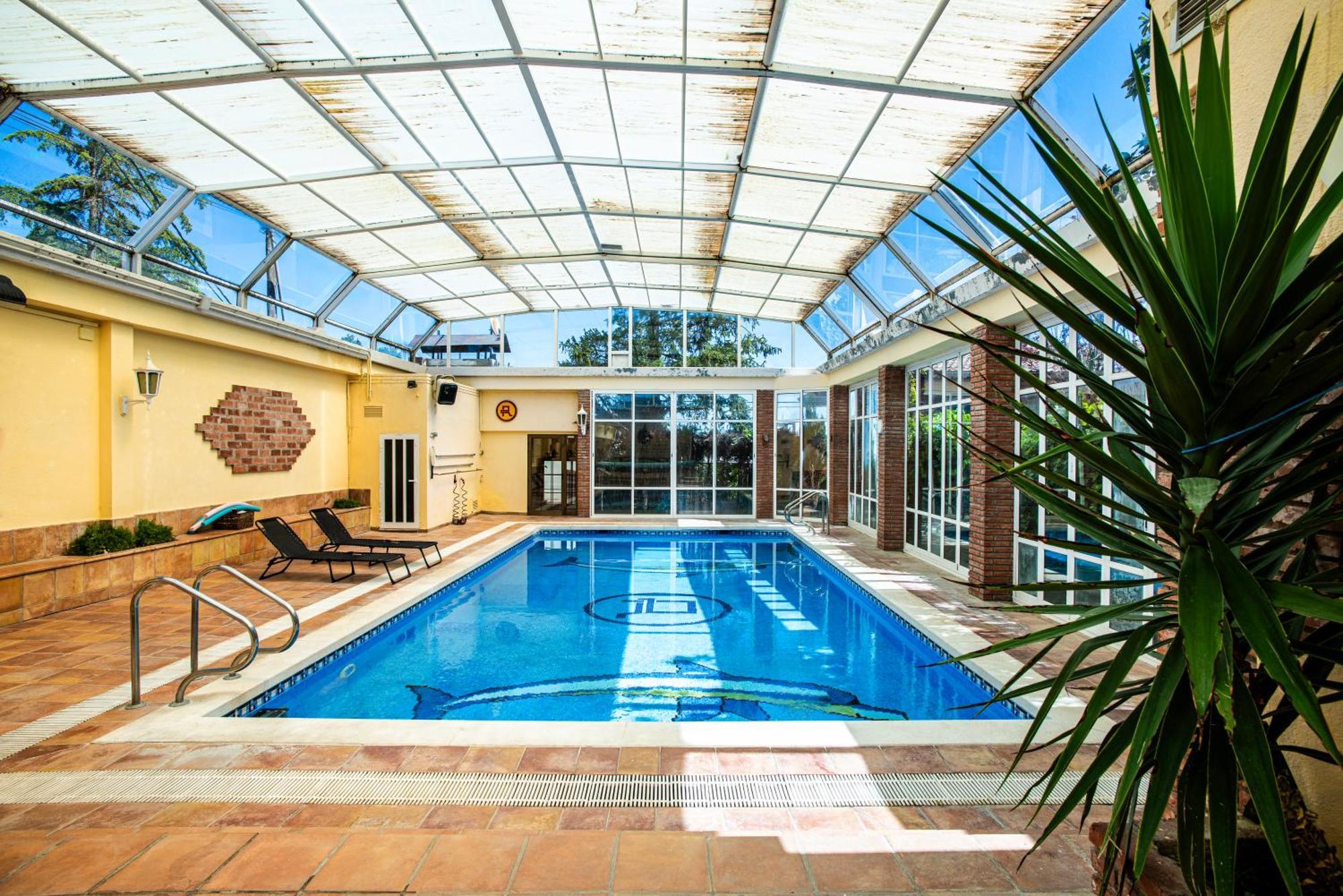 Espacio De Paz, Ideal Para Familias Villa Amalia La Llacuna Exterior foto