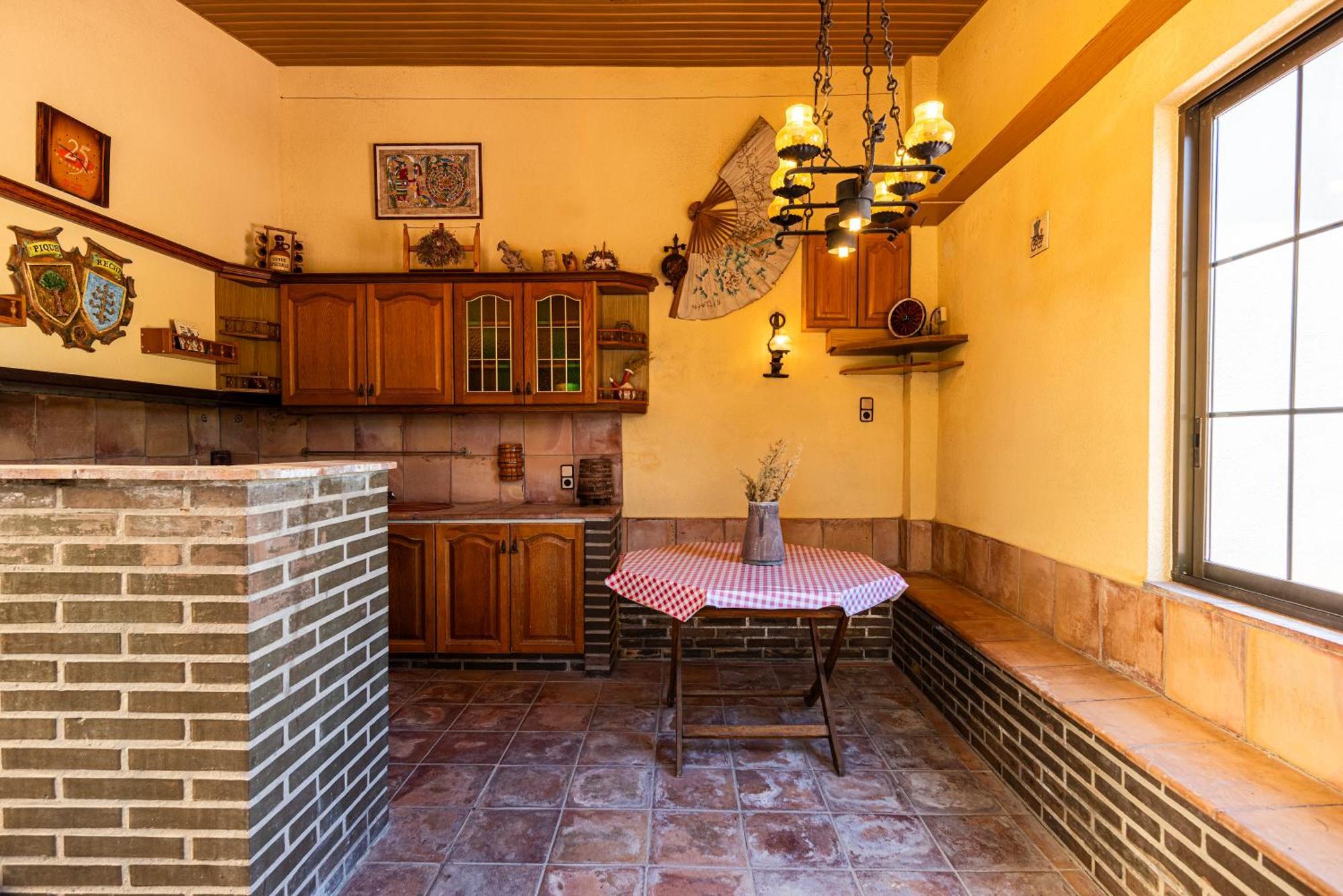 Espacio De Paz, Ideal Para Familias Villa Amalia La Llacuna Exterior foto