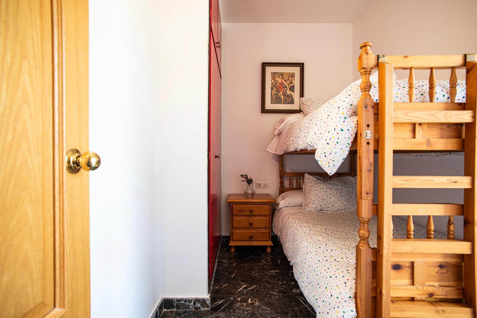 Espacio De Paz, Ideal Para Familias Villa Amalia La Llacuna Exterior foto